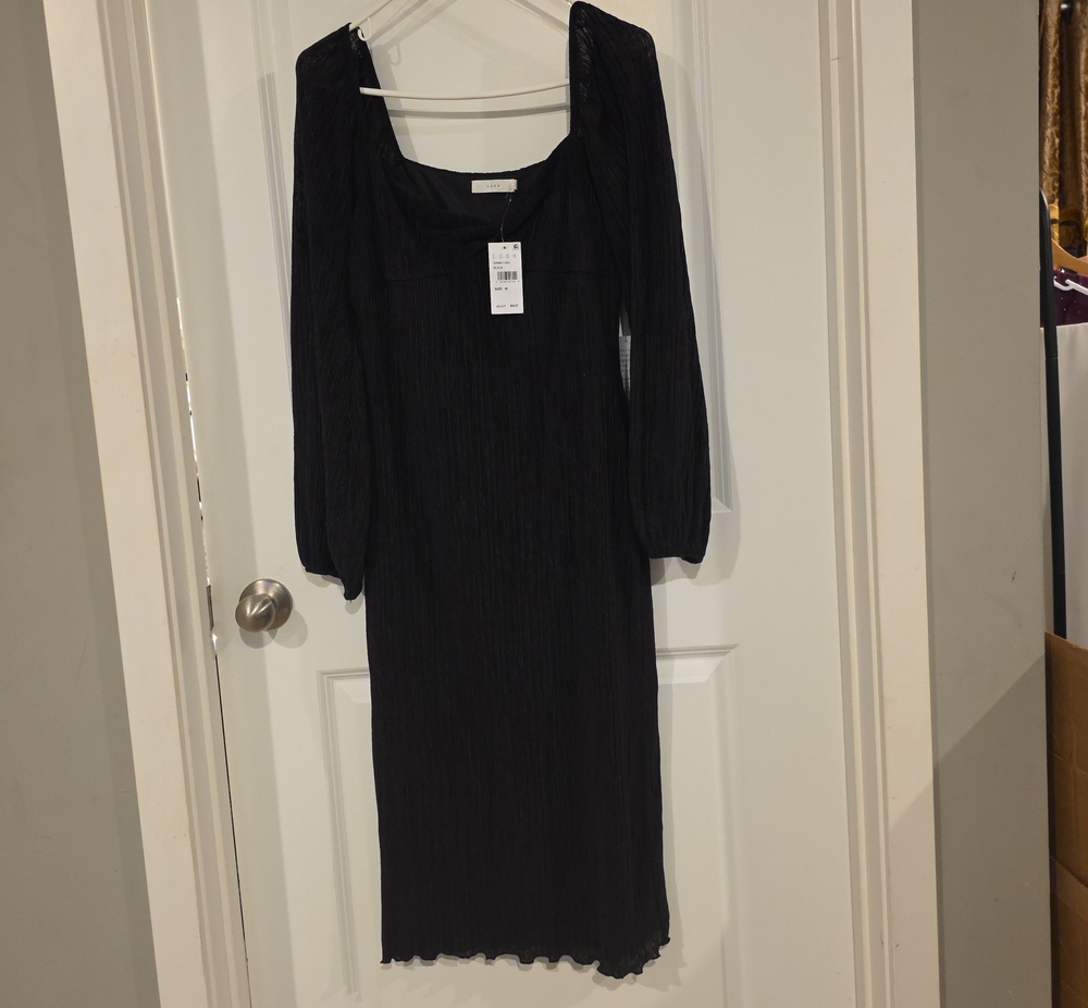 Lush Black Long Sleeve Square Neck Midi Dress